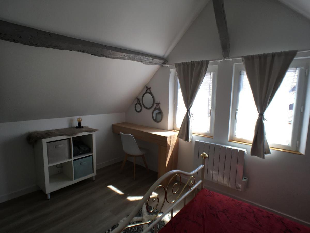 Chartres Coeur De Ville, Beau 2 Pieces Chaleureux Et Lumineux,Parking Et Wifi ! Buitenkant foto